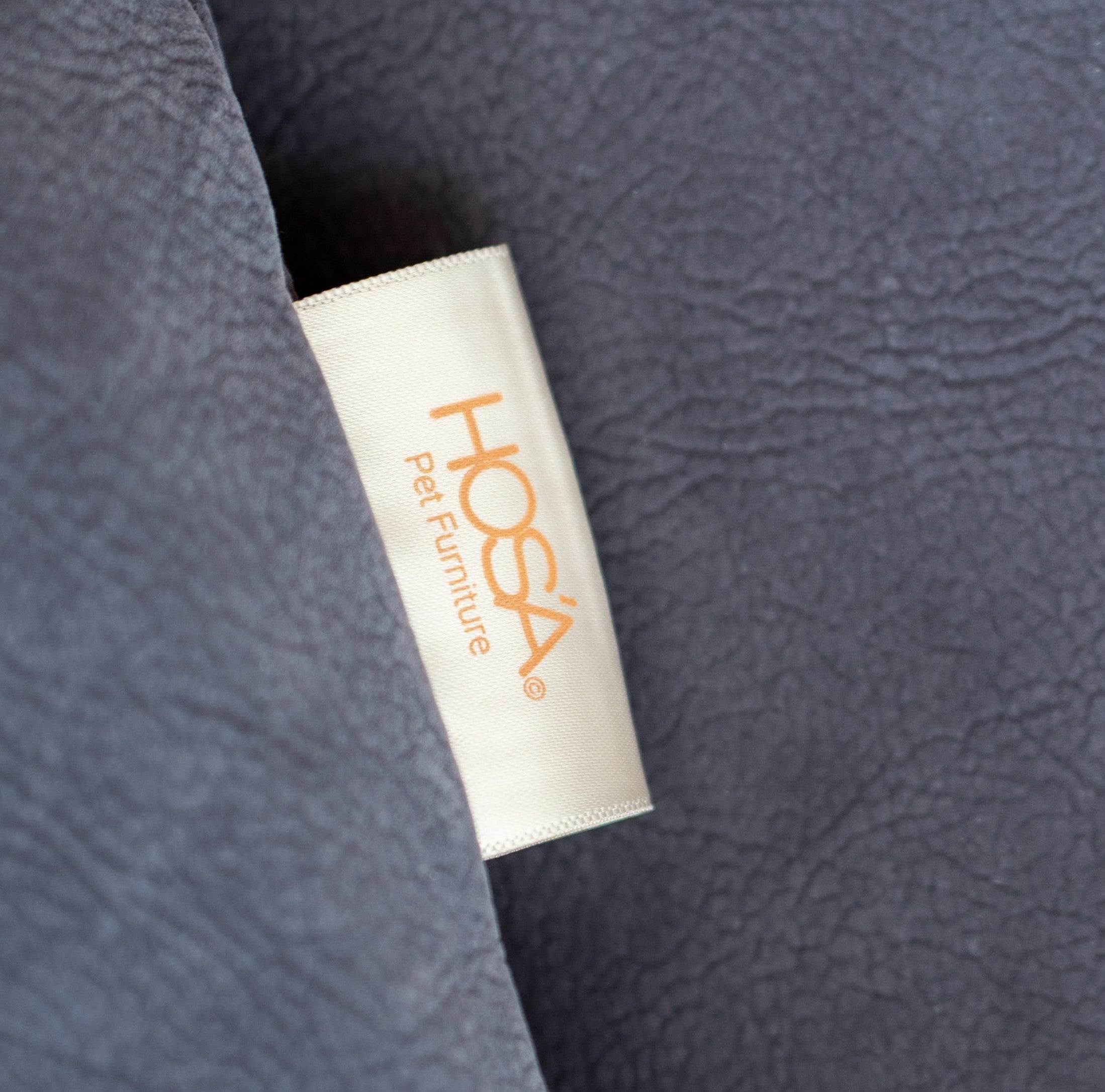 AMY | הספה האדריכלית